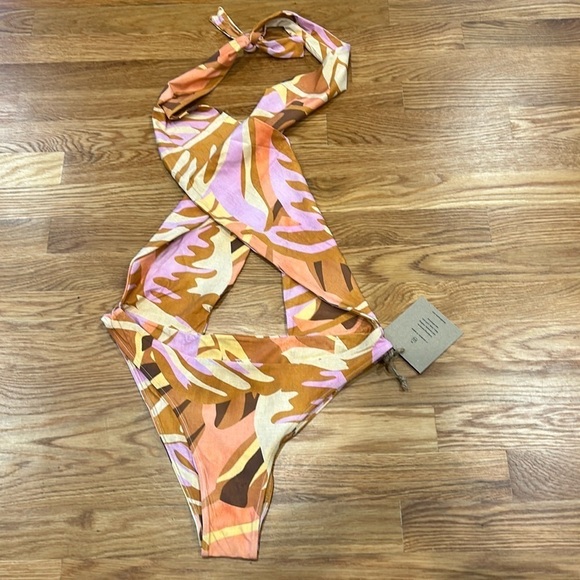 Stone Fox Swim x revolve Azalea One Piece Tropic women’s size large new w tags - Picture 1 of 6